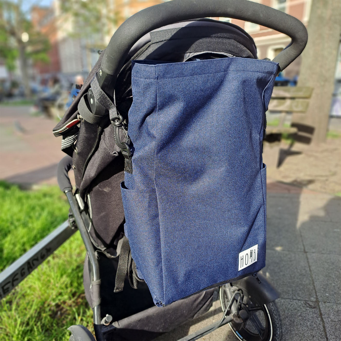 Clips zur Aufhängung am Kinderwagen oder Buggy