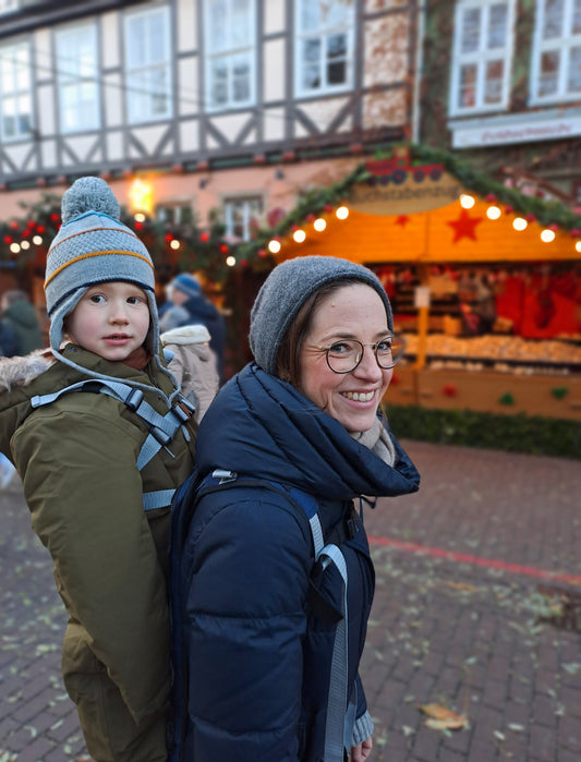Kindertragen auf dem Weihnachtsmarktbesuch: 5 Vorteile