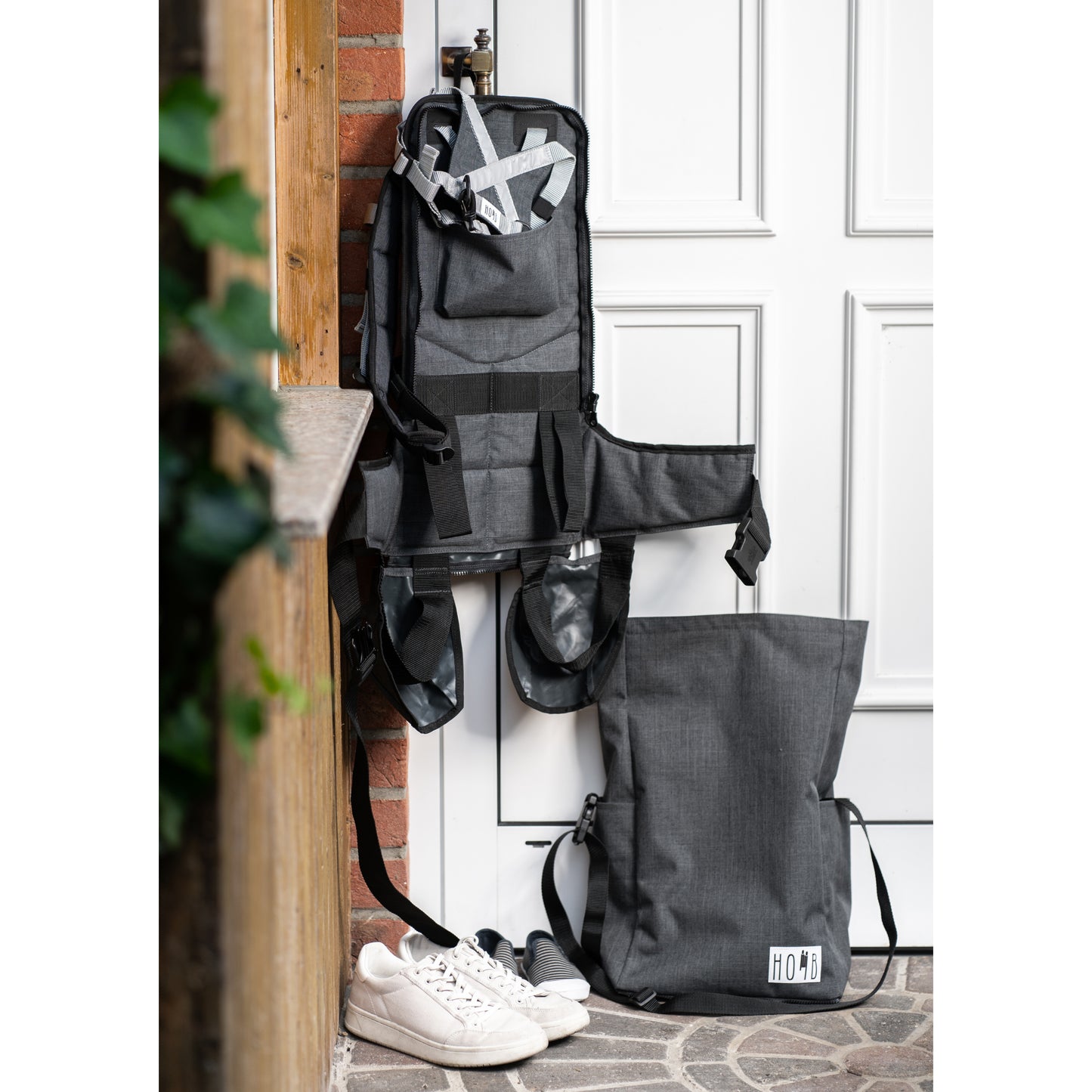 HOMB - Rucksack mit Kindertrage - Rückentrage ab 2 Jahre bis 25 kg
